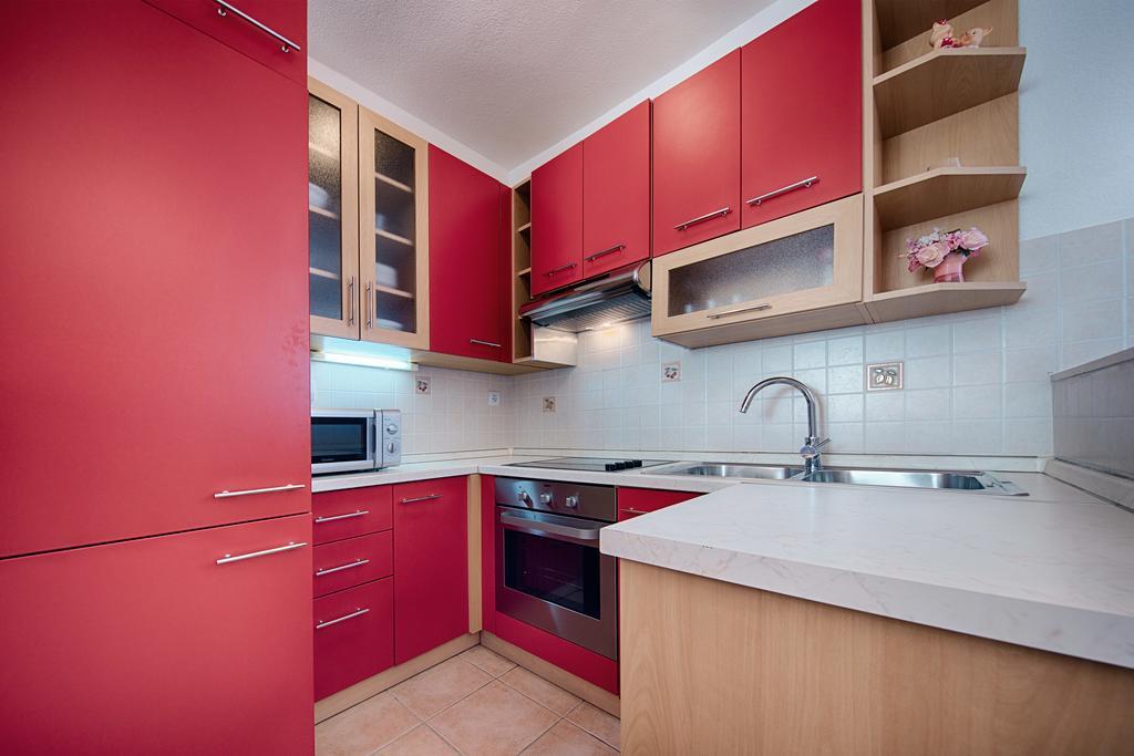 Apartments And Rooms Dis Vis Esterno foto
